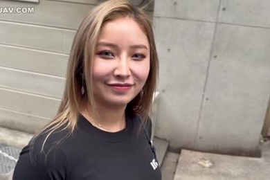 顔面偏差値優勝のGカップ帰国女揺れ過ぎ注意の超柔らか爆乳想像を遥かに超えた逆輸入美女に大量中出し