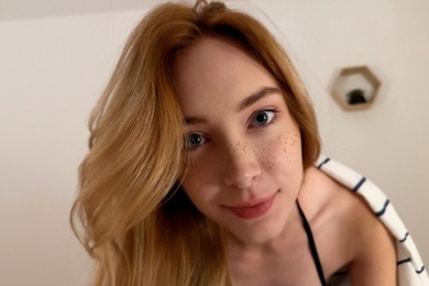 Stepbro taught stepsis how to squat on a dick to keep her warm - [Loly Nebel]