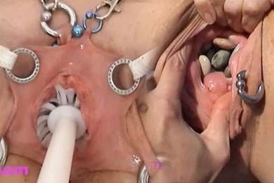 极端自慰拳交巨大的阳具塞肛门极限调教自慰自己