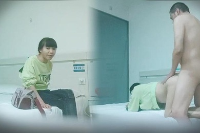 李总探花深夜操上门兼职少妇骚逼一看就是久经沙场主动风骚物美价廉一炮高潮