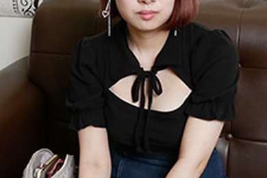 素人AV采访～F罩杯美巨乳和紧致厚穴素人正妹～当麻加奈美