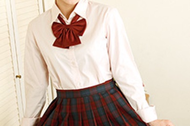 制服时代～裙子又短又尴尬～和藤心